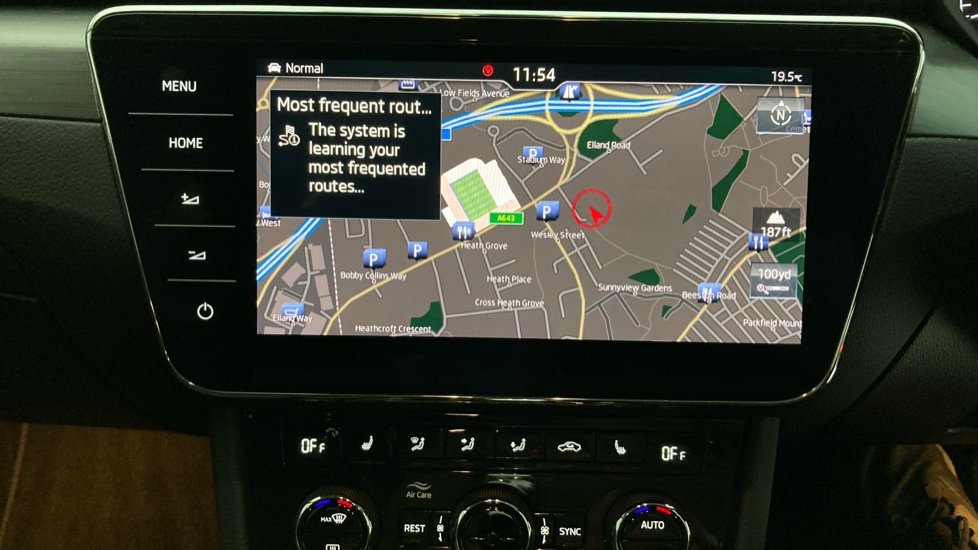 Skoda Superb 1.5 TSI SE L Executive 5dr DSG Petrol Hatchback - Image 33