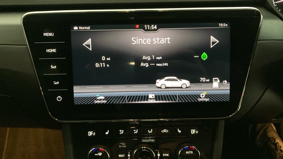 Skoda Superb 1.5 TSI SE L Executive 5dr DSG Petrol Hatchback - Image 34