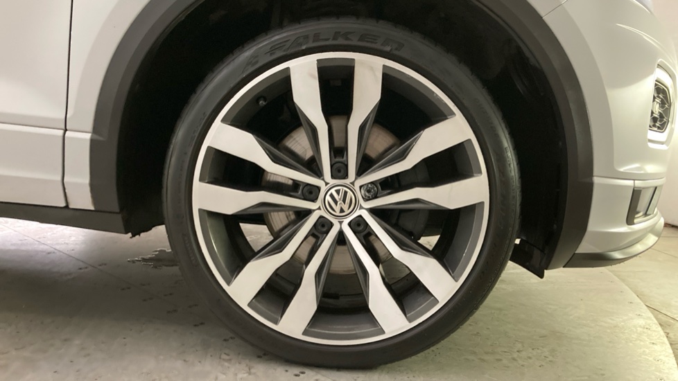 Volkswagen T-Roc 1.5 TSI EVO R-Line 5dr DSG Petrol Hatchback - Image 5