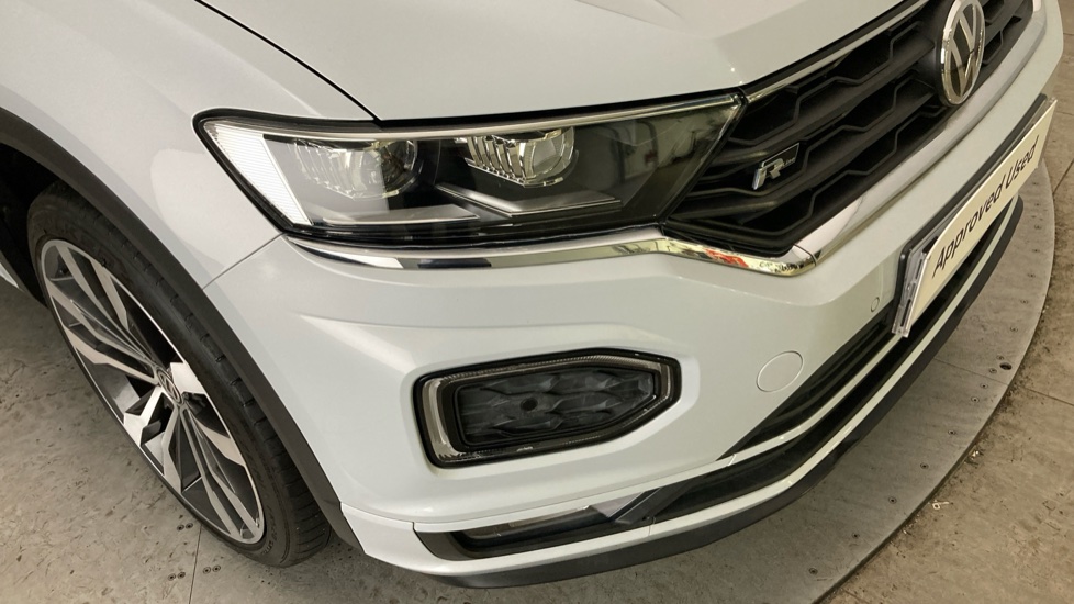 Volkswagen T-Roc 1.5 TSI EVO R-Line 5dr DSG Petrol Hatchback - Image 21