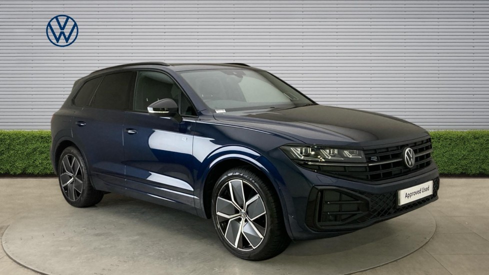Volkswagen Touareg 3.0 V6 TDI 4Motion 286 Black Edition 5dr Tip Auto Diesel Estate - Image 1