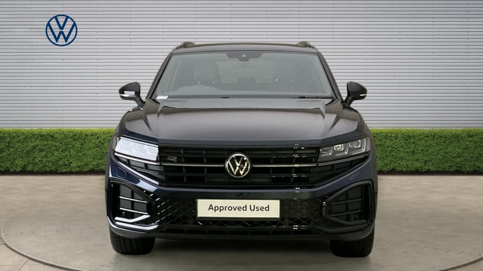 Volkswagen Touareg 3.0 V6 TDI 4Motion 286 Black Edition 5dr Tip Auto Diesel Estate - Image 7