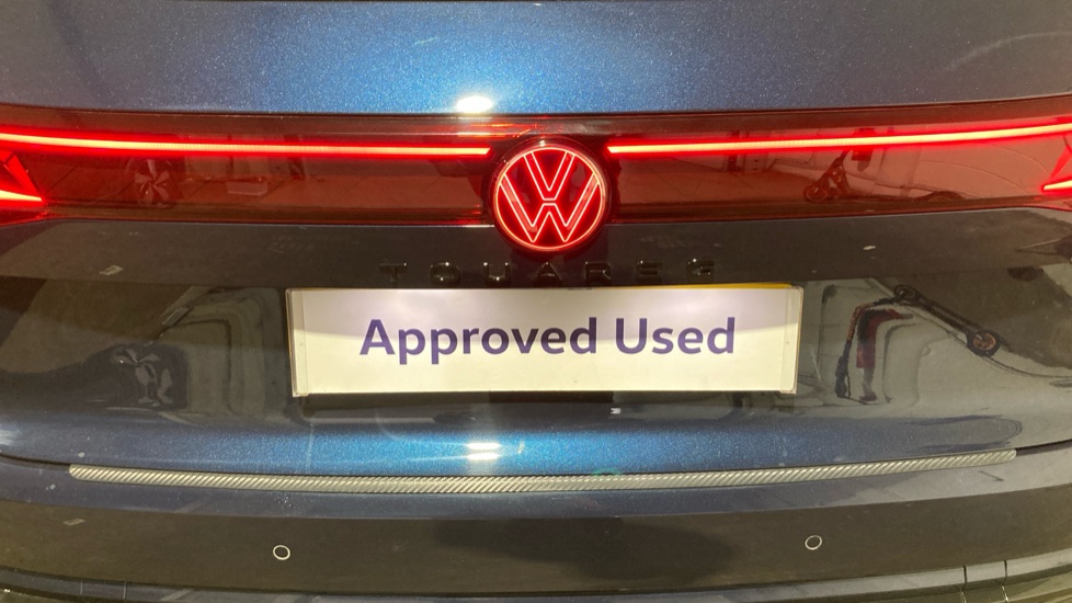 Volkswagen Touareg 3.0 V6 TDI 4Motion 286 Black Edition 5dr Tip Auto Diesel Estate - Image 26