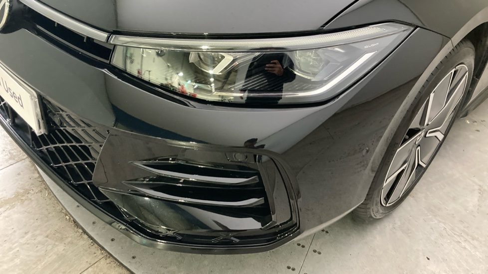 Volkswagen Passat 1.5 TSI eHybrid Black Edition 5dr DSG Estate - Image 22