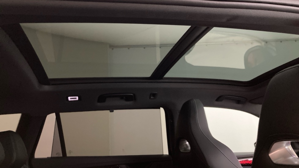Volkswagen Passat 1.5 TSI eHybrid Black Edition 5dr DSG Estate - Image 45