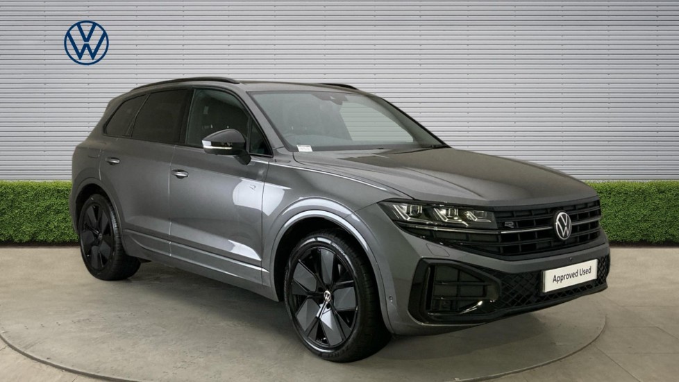 Volkswagen Touareg 3.0 V6 TDI 4Motion 286 Final Edition 5dr Tip Auto Diesel Estate - Image 1
