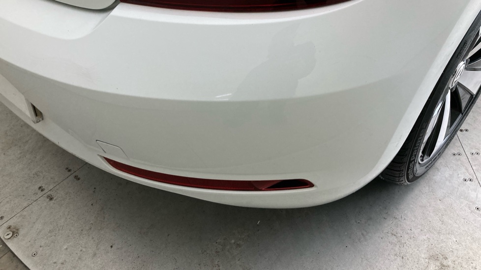 Volkswagen Beetle 1.2 TSI Design 3dr Petrol Hatchback - Image 27