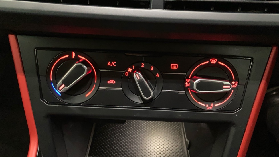 Volkswagen Polo 2.0 TSI GTI 5dr DSG Petrol Hatchback - Image 13