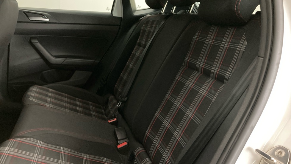 Volkswagen Polo 2.0 TSI GTI 5dr DSG Petrol Hatchback - Image 16