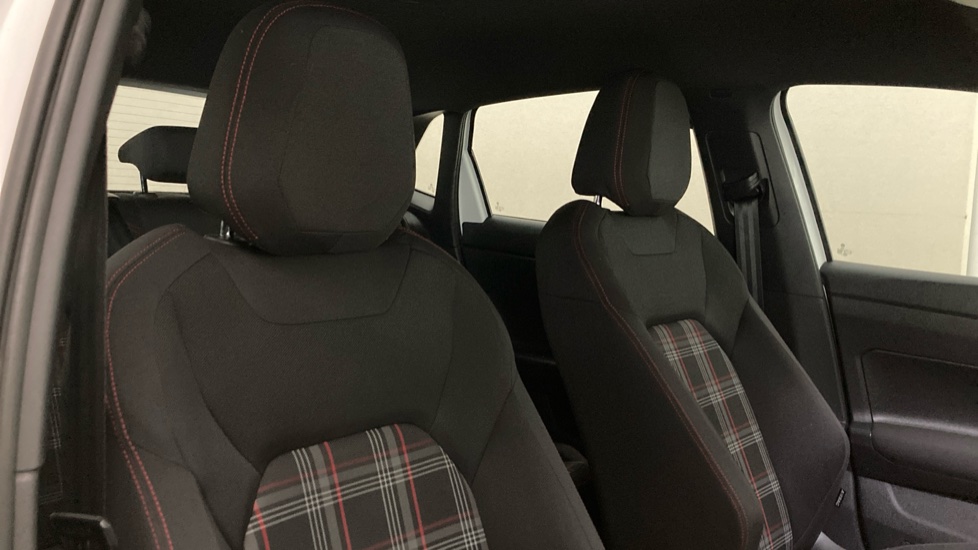 Volkswagen Polo 2.0 TSI GTI 5dr DSG Petrol Hatchback - Image 30