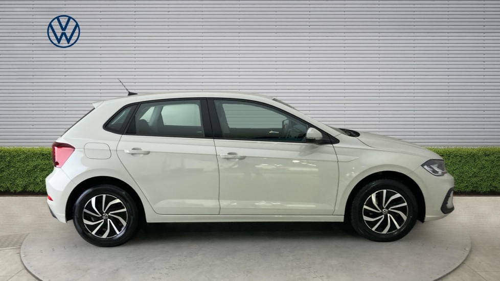 Volkswagen Polo 1.0 TSI Life 5dr Petrol Hatchback - Image 4