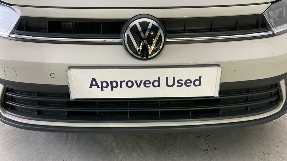 Volkswagen Polo 1.0 TSI Life 5dr Petrol Hatchback - Image 30