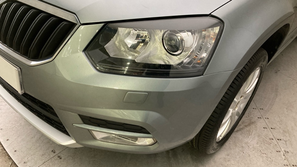 Skoda Yeti 1.2 TSI 110 SE L 5dr DSG Petrol Estate - Image 22