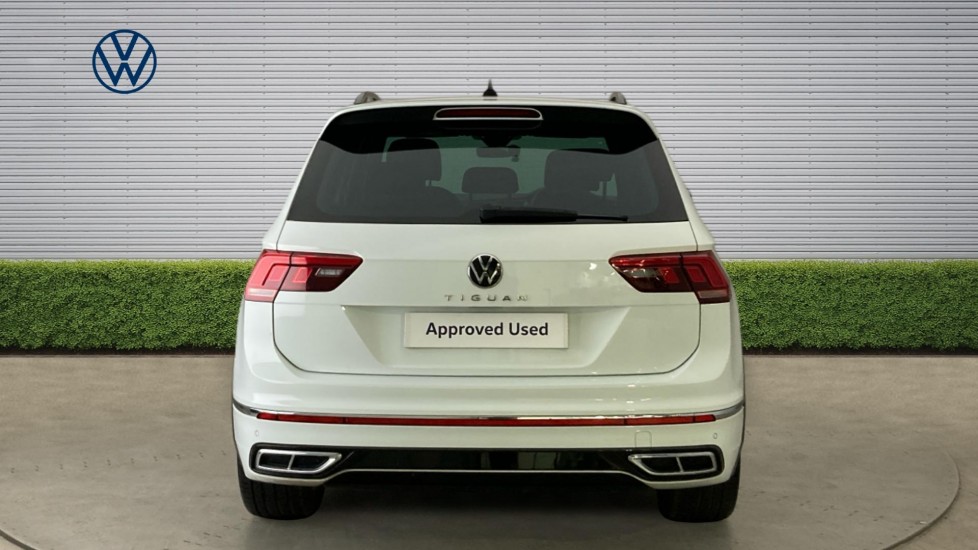 Volkswagen Tiguan 1.5 TSI 150 R-Line 5dr DSG Petrol Estate - Image 8