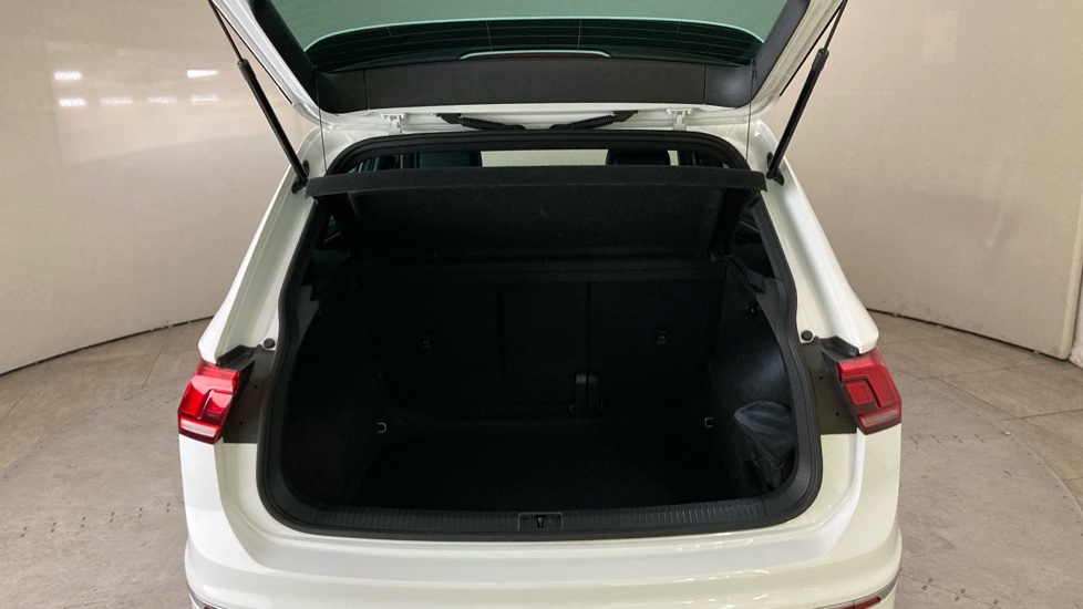 Volkswagen Tiguan 1.5 TSI 150 R-Line 5dr DSG Petrol Estate - Image 20