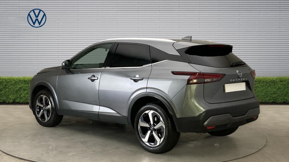 Nissan Qashqai 1.3 DiG-T MH 158 N-Connecta 5dr Xtronic Petrol Hatchback - Image 3