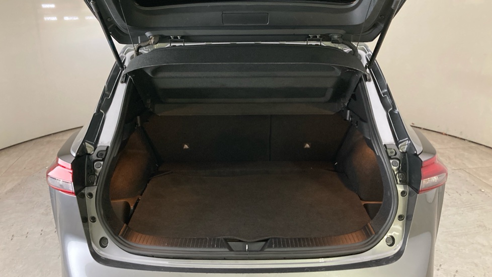 Nissan Qashqai 1.3 DiG-T MH 158 N-Connecta 5dr Xtronic Petrol Hatchback - Image 20