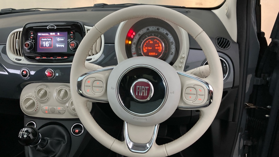 Fiat 500 1.2 Lounge 3dr Petrol Hatchback - Image 10