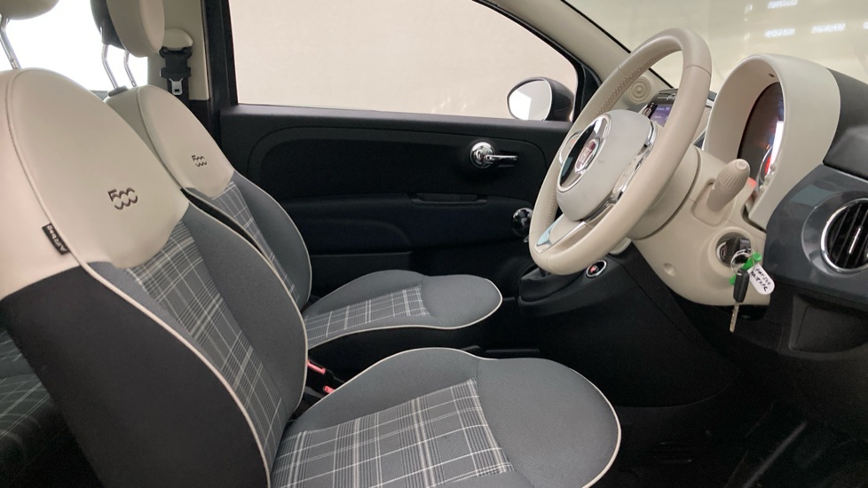 Fiat 500 1.2 Lounge 3dr Petrol Hatchback - Image 15