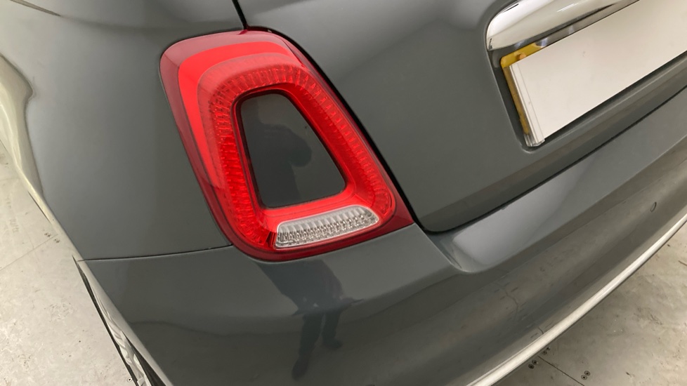Fiat 500 1.2 Lounge 3dr Petrol Hatchback - Image 24