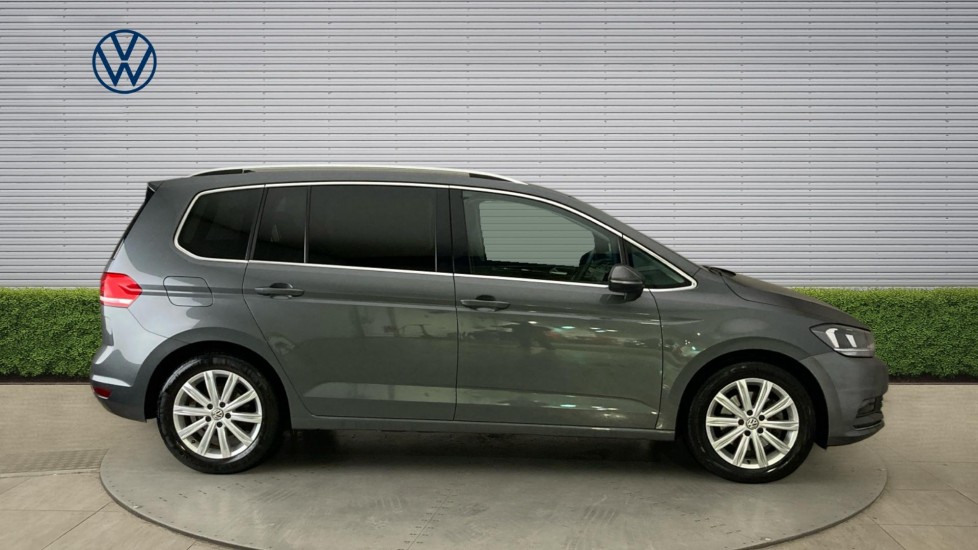 Volkswagen Touran 1.5 TSI EVO SEL 5dr DSG Petrol Estate - Image 4