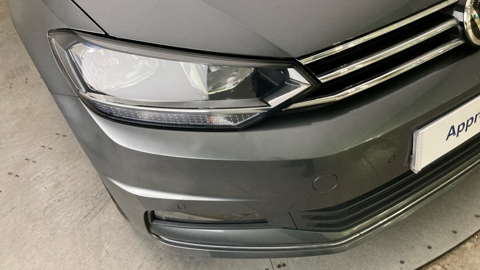Volkswagen Touran 1.5 TSI EVO SEL 5dr DSG Petrol Estate - Image 21