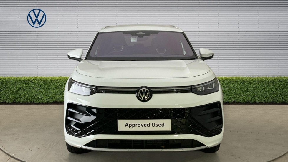 Volkswagen Tayron 1.5 eTSI R-Line 5dr DSG7 [7 Seat] Petrol Estate - Image 7