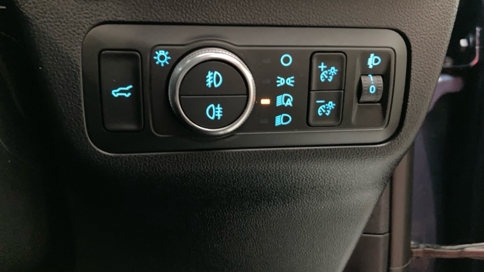 Ford Kuga 1.5 EcoBlue ST-Line Edition 5dr Auto Diesel Estate - Image 29