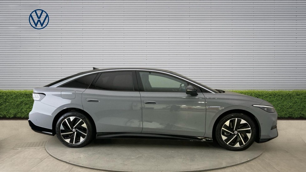 Volkswagen ID.7 210kW Match Pro S Plus 86kWh 5dr Auto [Int+ Pack] Electric Hatchback - Image 4