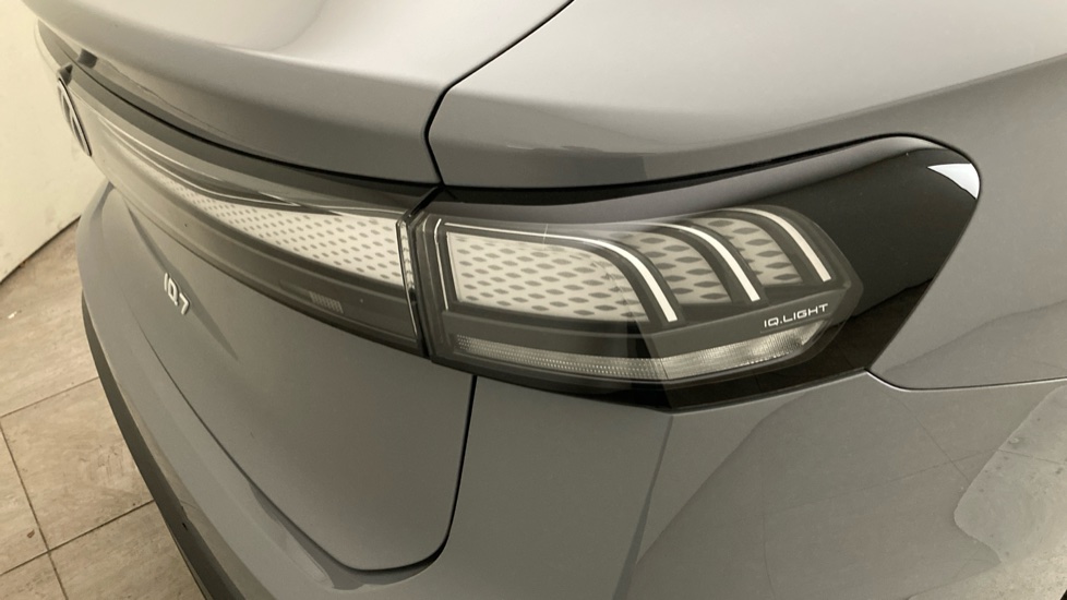 Volkswagen ID.7 210kW Match Pro S Plus 86kWh 5dr Auto [Int+ Pack] Electric Hatchback - Image 34
