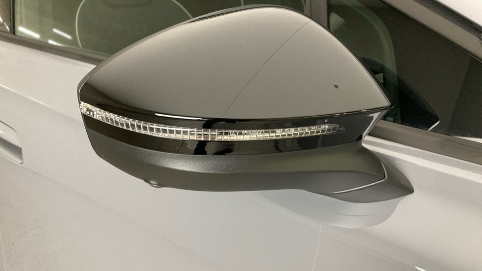 Volkswagen ID.7 210kW Match Pro S Plus 86kWh 5dr Auto [Int+ Pack] Electric Hatchback - Image 38