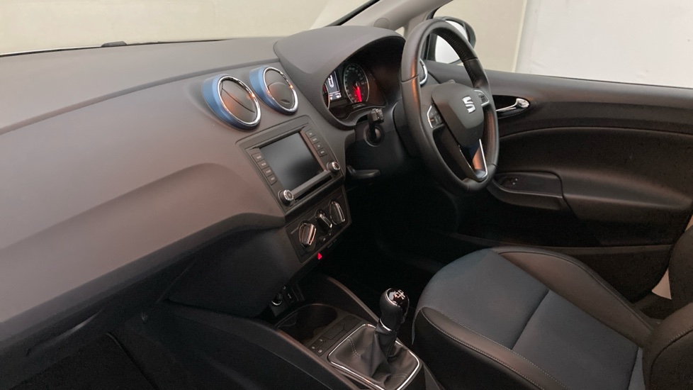 SEAT Ibiza 1.2 TSI 90 Connect 5dr Petrol Hatchback - Image 2
