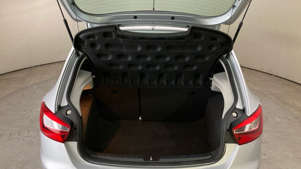 SEAT Ibiza 1.2 TSI 90 Connect 5dr Petrol Hatchback - Image 20