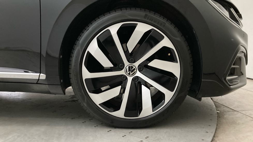 Volkswagen Arteon 1.4 TSI eHybrid R-Line 5dr DSG Estate - Image 5