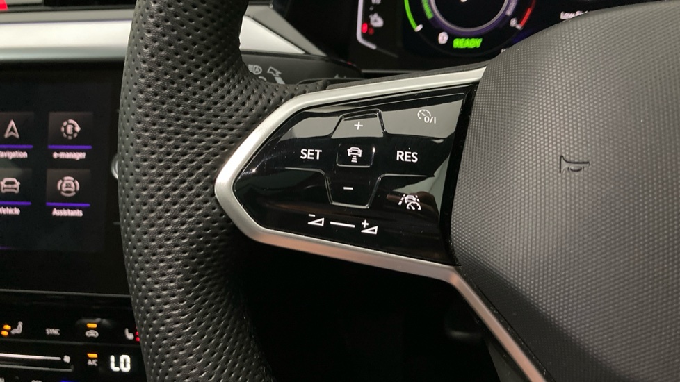 Volkswagen Arteon 1.4 TSI eHybrid R-Line 5dr DSG Estate - Image 17