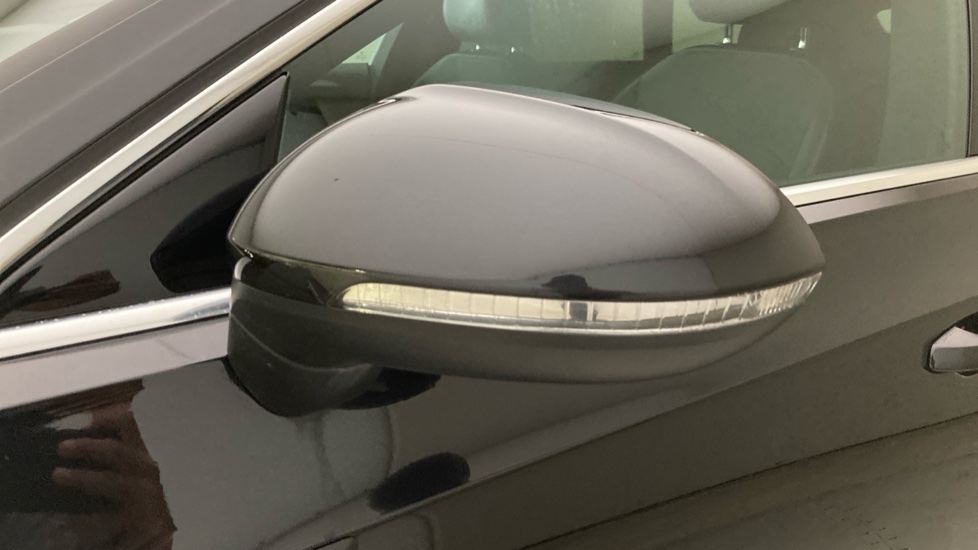 Volkswagen Arteon 1.4 TSI eHybrid R-Line 5dr DSG Estate - Image 44
