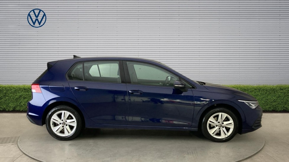 Volkswagen Golf 1.5 TSI 150 Life 5dr Petrol Hatchback - Image 4
