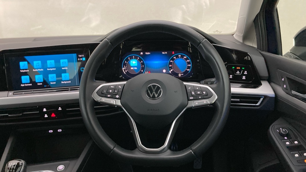 Volkswagen Golf 1.5 TSI 150 Life 5dr Petrol Hatchback - Image 10