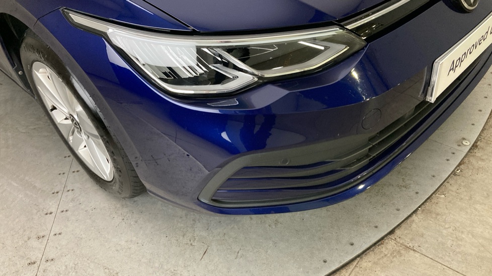 Volkswagen Golf 1.5 TSI 150 Life 5dr Petrol Hatchback - Image 32