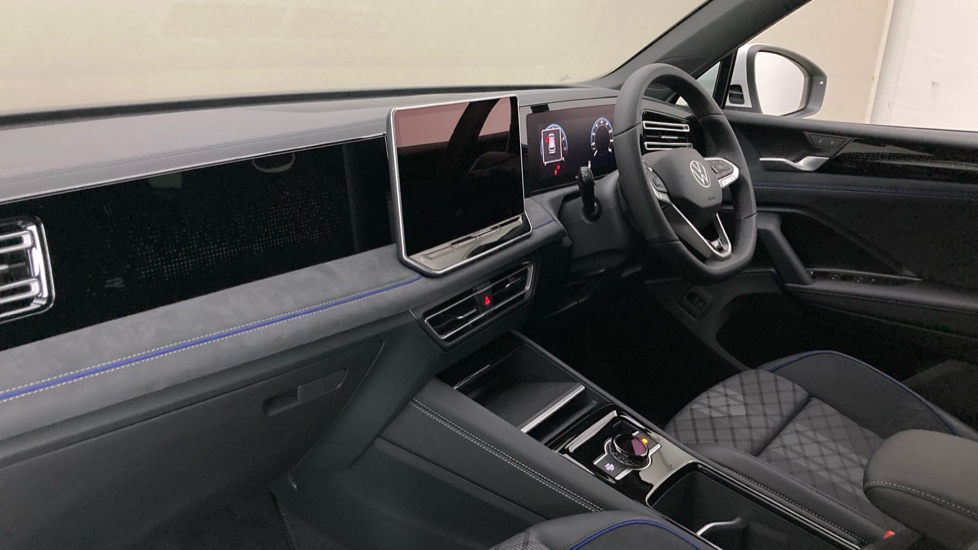 Volkswagen Tiguan 1.5 eTSI 150 R-Line 5dr DSG Petrol Estate - Image 2