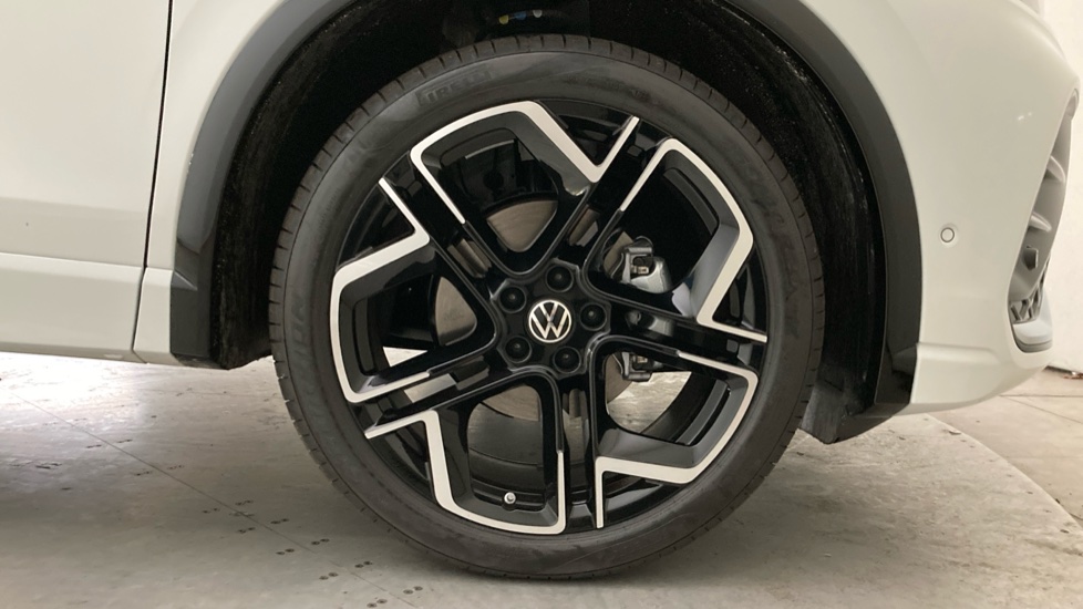Volkswagen Tiguan 1.5 eTSI 150 R-Line 5dr DSG Petrol Estate - Image 5