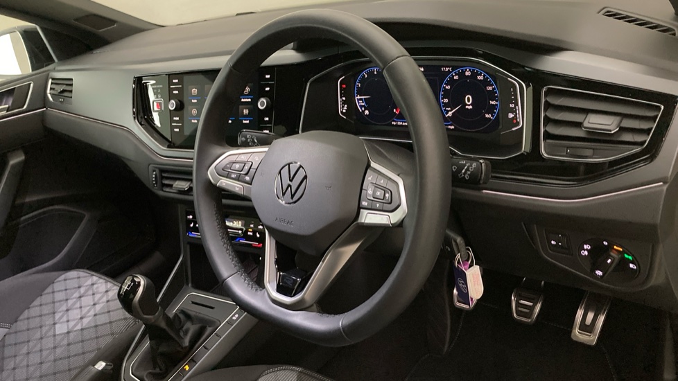 Volkswagen Polo 1.0 TSI R-Line 5dr Petrol Hatchback - Image 6