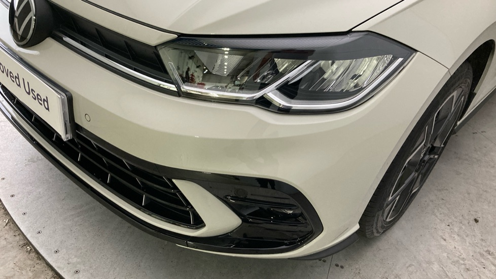 Volkswagen Polo 1.0 TSI R-Line 5dr Petrol Hatchback - Image 22