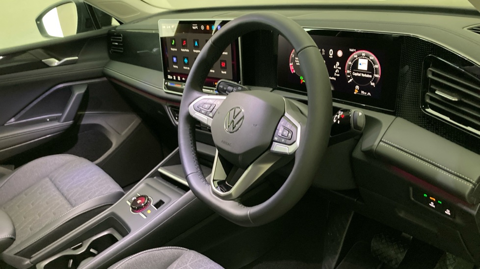 Volkswagen Tiguan 1.5 eTSI Life 5dr DSG Petrol Estate - Image 6
