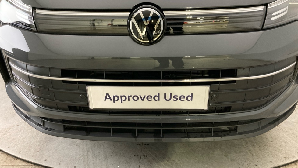Volkswagen Tiguan 1.5 eTSI Life 5dr DSG Petrol Estate - Image 34