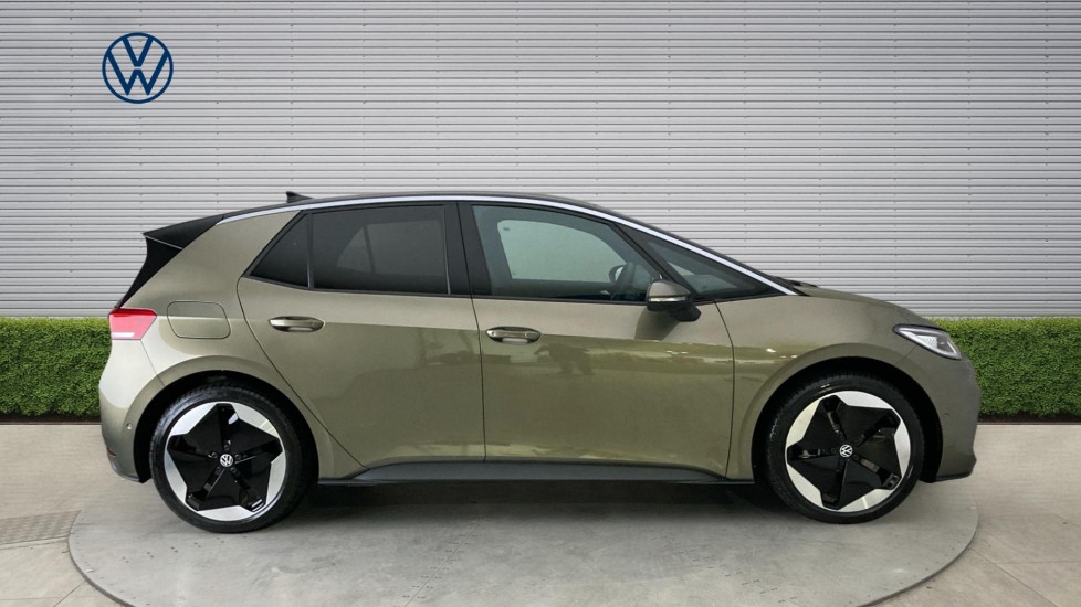 Volkswagen ID.3 150kW Match Pro S 79kWh 5dr Auto [5 Seats] Electric Hatchback - Image 4
