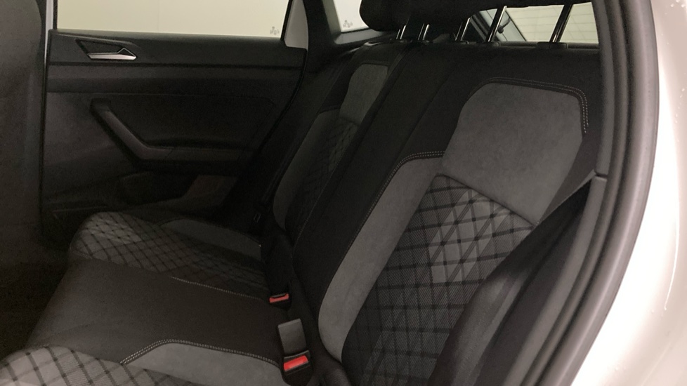 Volkswagen Polo 1.0 TSI R-Line 5dr Petrol Hatchback - Image 16