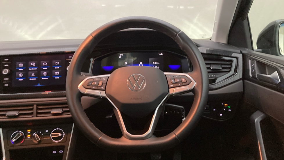 Volkswagen Polo 1.0 TSI Life 5dr Petrol Hatchback - Image 10