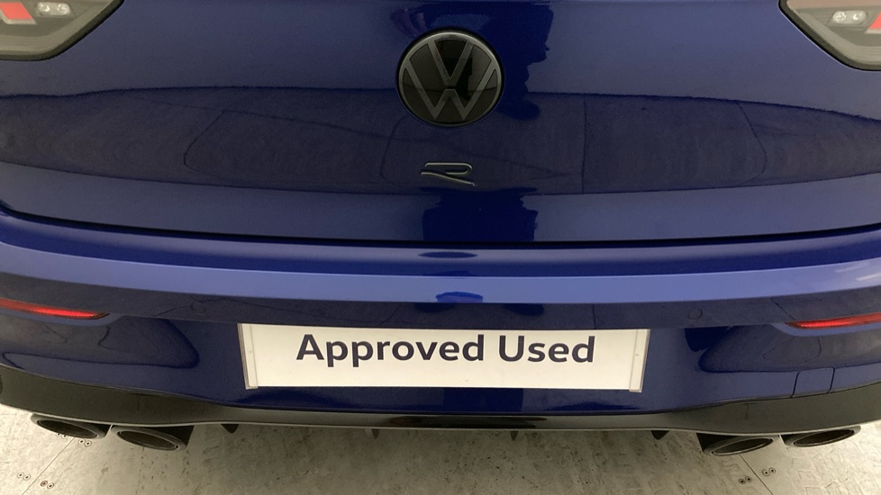 Volkswagen Golf 2.0 TSI 333 R Black Edition 4Motion 5dr DSG Petrol Hatchback - Image 40