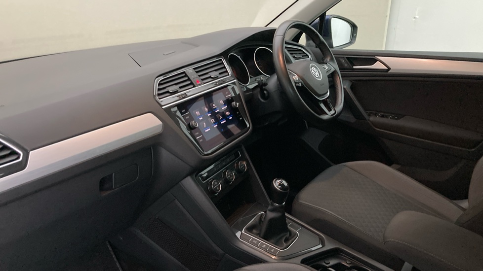 Volkswagen Tiguan 1.5 TSi EVO 150 Match 5dr Petrol Estate - Image 2